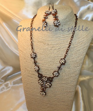 PARURE COMPLETO artigianali. GRANELLI DI STELLE. CREAZIONI VENDITA NEGOZIO, BIJOUX ARTIGIANALI: ANELLI, BRACCIALI, COLLANE, ORECCHINI, CIONDOLI, SEGNALIBRI, ACCESSORI CERIMONIA, PARURE