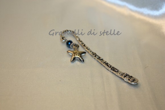 SEGNALIBRO artigianale. GRANELLI DI STELLE. CREAZIONI VENDITA NEGOZIO, BIJOUX ARTIGIANALI: ANELLI, BRACCIALI, COLLANE, ORECCHINI, CIONDOLI, SEGNALIBRI, ACCESSORI CERIMONIA, PARURE