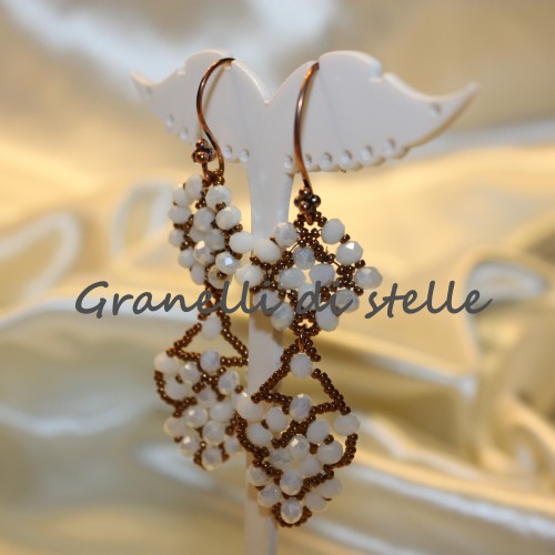 ORECCHINI artigianali. GRANELLI DI STELLE. CREAZIONI VENDITA NEGOZIO, BIJOUX ARTIGIANALI: ANELLI, BRACCIALI, COLLANE, ORECCHINI, CIONDOLI, SEGNALIBRI, ACCESSORI CERIMONIA, PARURE