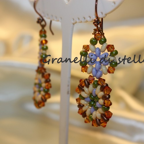 ORECCHINI artigianali. GRANELLI DI STELLE. CREAZIONI VENDITA NEGOZIO, BIJOUX ARTIGIANALI: ANELLI, BRACCIALI, COLLANE, ORECCHINI, CIONDOLI, SEGNALIBRI, ACCESSORI CERIMONIA, PARURE