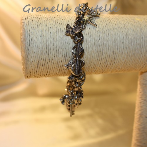 Bracciale artigianale. GRANELLI DI STELLE. CREAZIONI VENDITA NEGOZIO, BIJOUX ARTIGIANALI: ANELLI, BRACCIALI, COLLANE, ORECCHINI, CIONDOLI, SEGNALIBRI, ACCESSORI CERIMONIA, PARURE