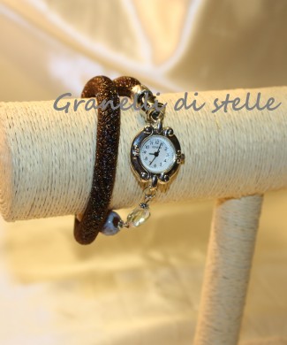 Orologio Bracciale artigianale. GRANELLI DI STELLE. CREAZIONI VENDITA NEGOZIO, BIJOUX ARTIGIANALI: ANELLI, BRACCIALI, COLLANE, ORECCHINI, CIONDOLI, SEGNALIBRI, ACCESSORI CERIMONIA, PARURE