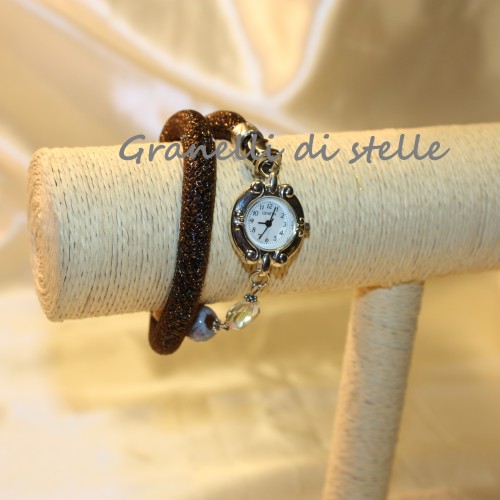 Orologio Bracciale artigianale. GRANELLI DI STELLE. CREAZIONI VENDITA NEGOZIO, BIJOUX ARTIGIANALI: ANELLI, BRACCIALI, COLLANE, ORECCHINI, CIONDOLI, SEGNALIBRI, ACCESSORI CERIMONIA, PARURE