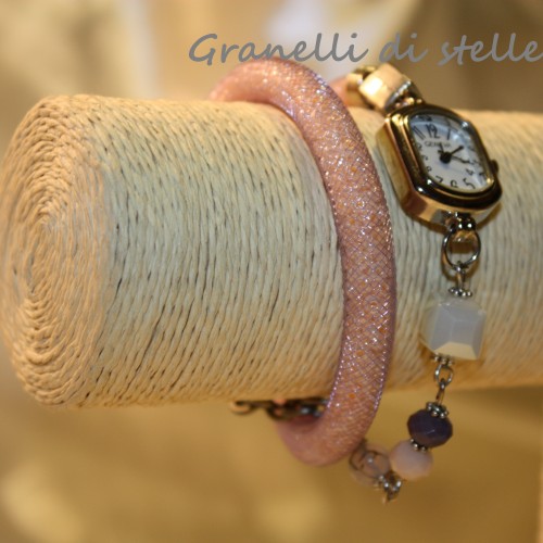 Orologio Bracciale artigianale. GRANELLI DI STELLE. CREAZIONI VENDITA NEGOZIO, BIJOUX ARTIGIANALI: ANELLI, BRACCIALI, COLLANE, ORECCHINI, CIONDOLI, SEGNALIBRI, ACCESSORI CERIMONIA, PARURE