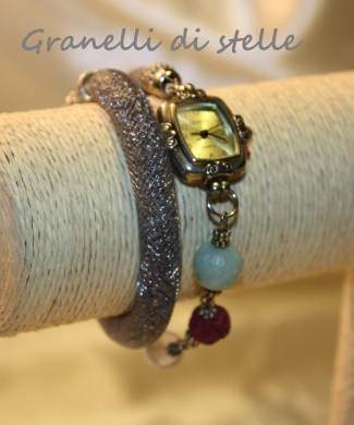 Orologio Bracciale artigianale. GRANELLI DI STELLE. CREAZIONI VENDITA NEGOZIO, BIJOUX ARTIGIANALI: ANELLI, BRACCIALI, COLLANE, ORECCHINI, CIONDOLI, SEGNALIBRI, ACCESSORI CERIMONIA, PARURE