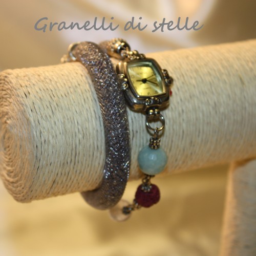 Orologio Bracciale artigianale. GRANELLI DI STELLE. CREAZIONI VENDITA NEGOZIO, BIJOUX ARTIGIANALI: ANELLI, BRACCIALI, COLLANE, ORECCHINI, CIONDOLI, SEGNALIBRI, ACCESSORI CERIMONIA, PARURE