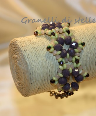 Bracciale artigianale. GRANELLI DI STELLE. CREAZIONI VENDITA NEGOZIO, BIJOUX ARTIGIANALI: ANELLI, BRACCIALI, COLLANE, ORECCHINI, CIONDOLI, SEGNALIBRI, ACCESSORI CERIMONIA, PARURE