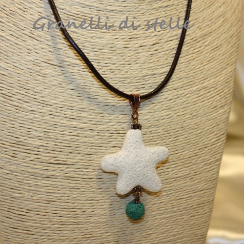 COLLANA artigianale. GRANELLI DI STELLE. CREAZIONI VENDITA NEGOZIO, BIJOUX ARTIGIANALI: ANELLI, BRACCIALI, COLLANE, ORECCHINI, CIONDOLI, SEGNALIBRI, ACCESSORI CERIMONIA, PARURE